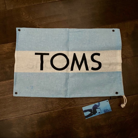 TOMS Women’s Shoes - Picture 5 of 8